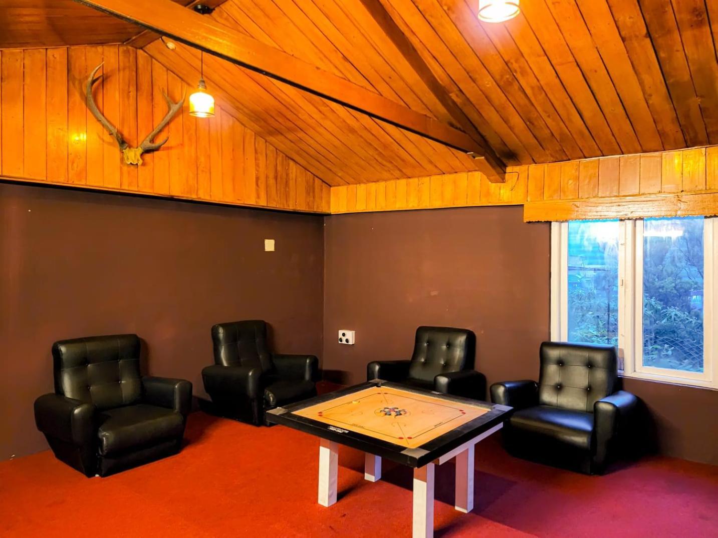 Hotel Woodhouse Ooty Exterior foto