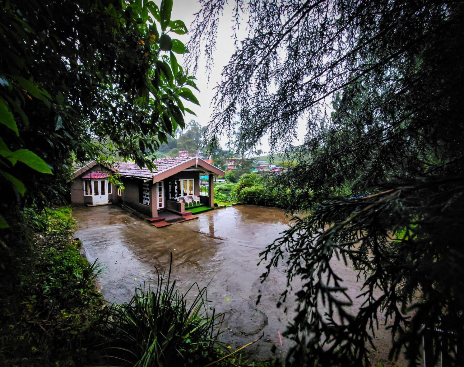 Hotel Woodhouse Ooty Exterior foto
